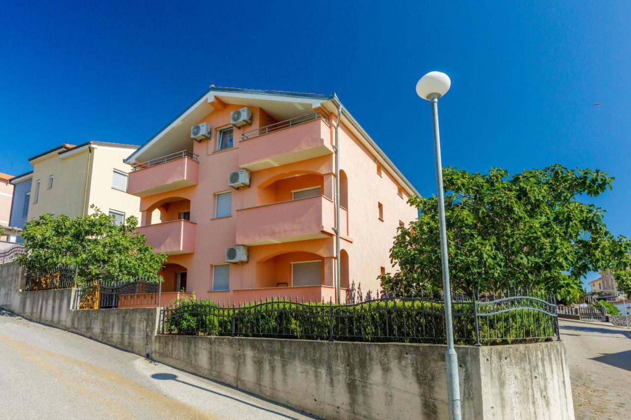 Apartments Marissimo Цриквеница Экстерьер фото