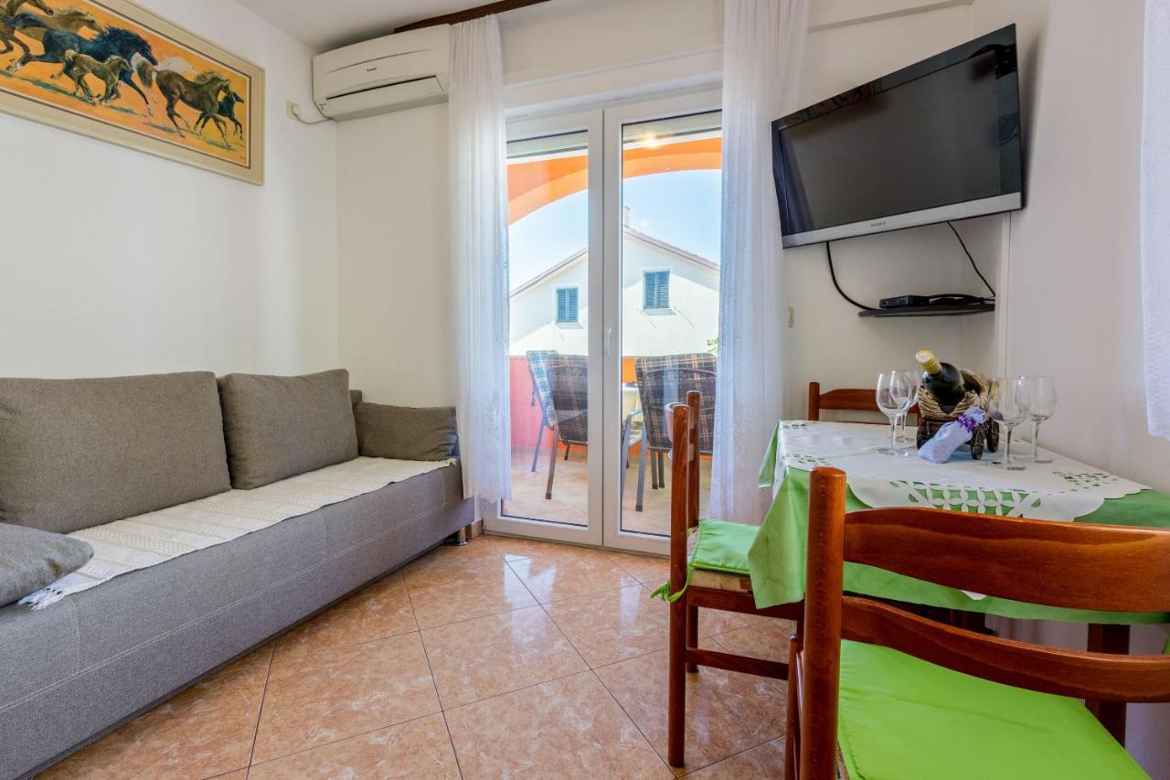 Apartments Marissimo Цриквеница Номер фото